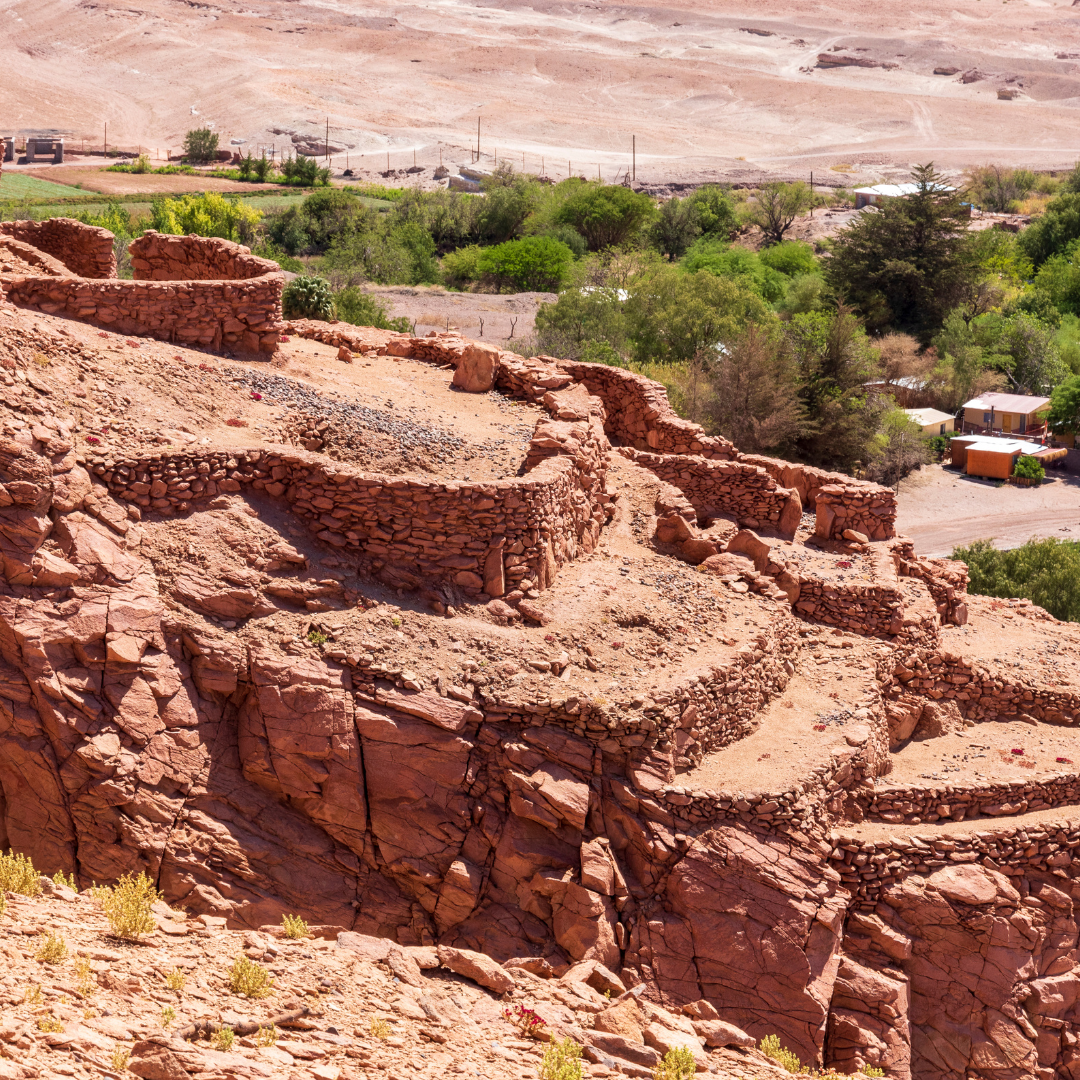 Tour Arqueológico: Los Primeros Habitantes