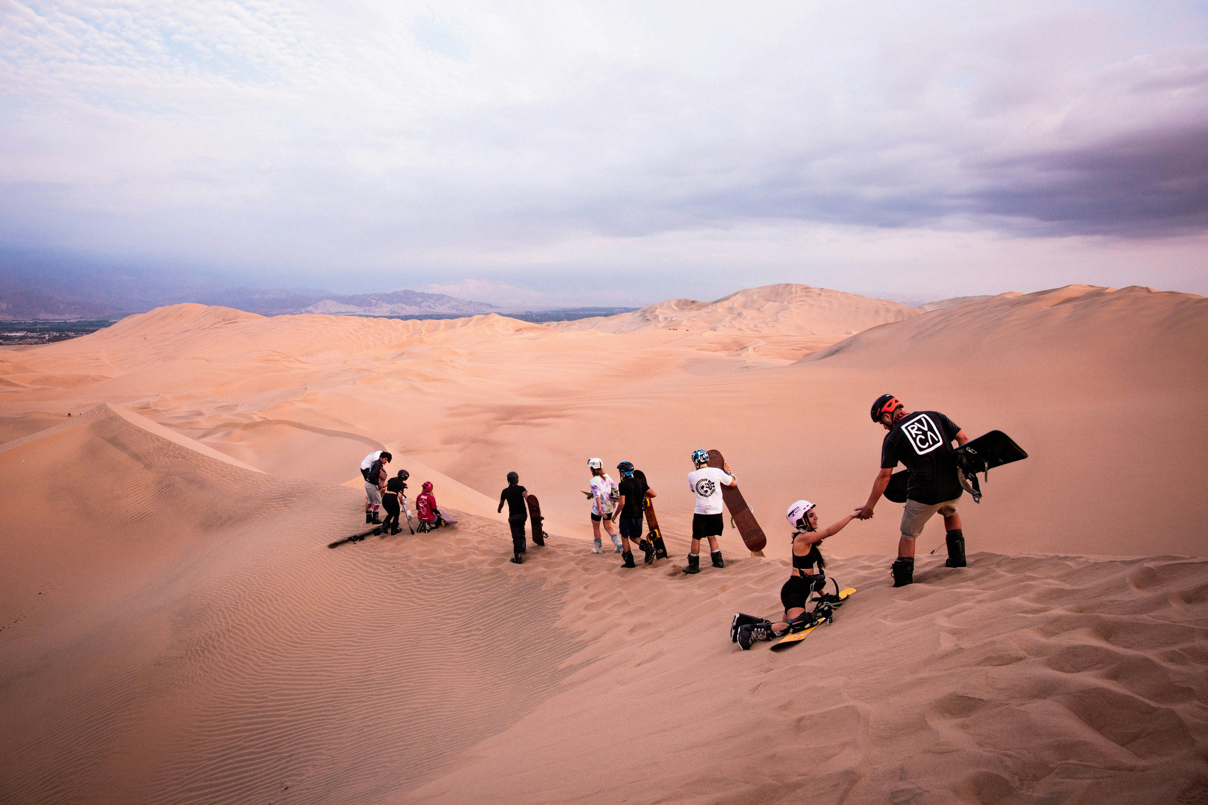 Aventura de Sandboard en el Valle de Marte